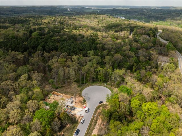9 Glen Elgin Court, Bella Vista, AR 72715
