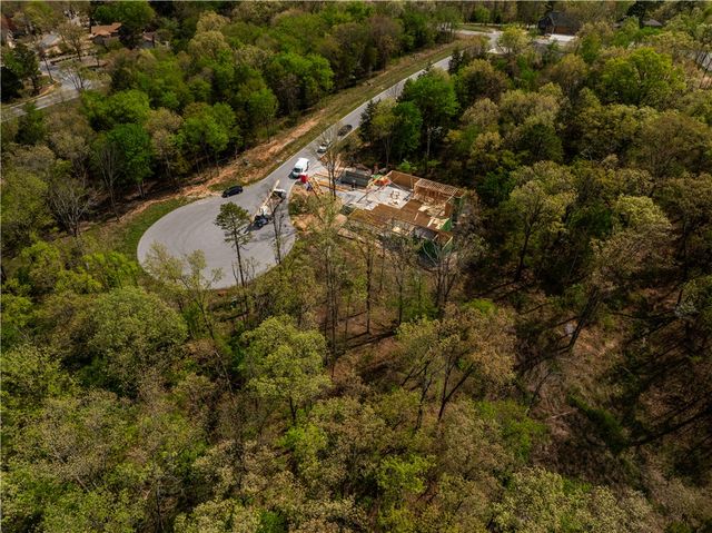 9 Glen Elgin Court, Bella Vista, AR 72715