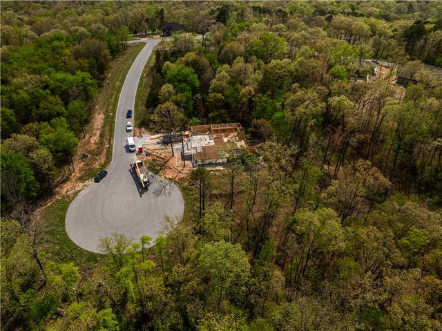 9 Glen Elgin Court, Bella Vista, AR 72715