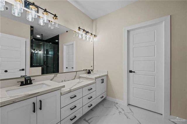 1108 E Boxwood Avenue, San Juan, TX 78589