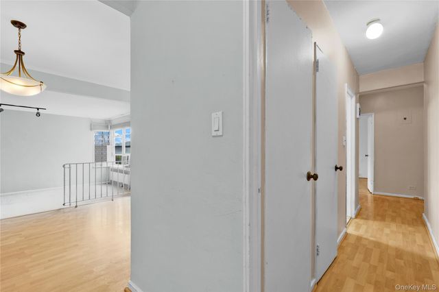 67-38 108th Street B52, Forest Hills, NY 11375