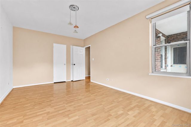 67-38 108th Street B52, Forest Hills, NY 11375