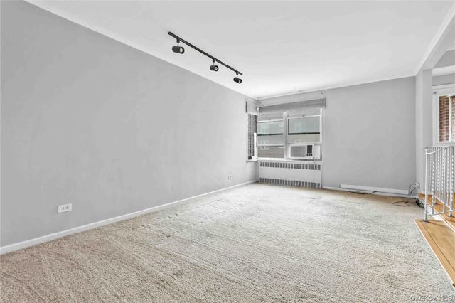 67-38 108th Street B52, Forest Hills, NY 11375