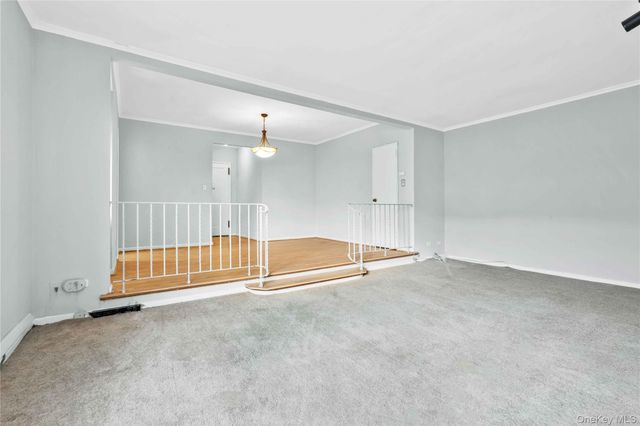 67-38 108th Street B52, Forest Hills, NY 11375