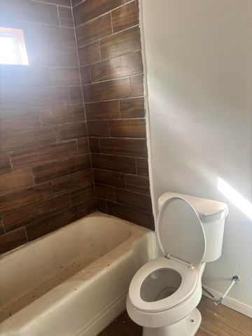 312 E 34th Street, Lubbock, TX 79404