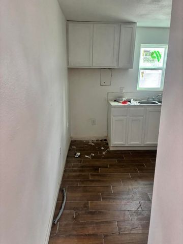 312 E 34th Street, Lubbock, TX 79404