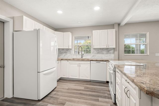 5929 MURDOCK AVENUE, Sarasota, FL 34231