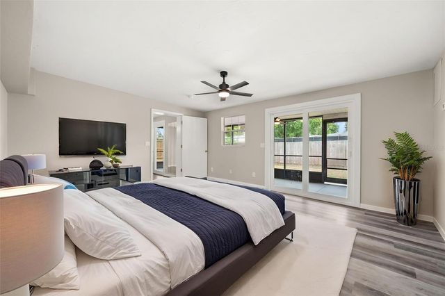 5929 MURDOCK AVENUE, Sarasota, FL 34231