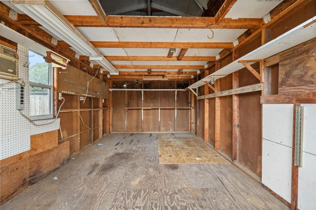 Image 46 of property listing at 5929 MURDOCK AVENUE, Sarasota, FL 34231