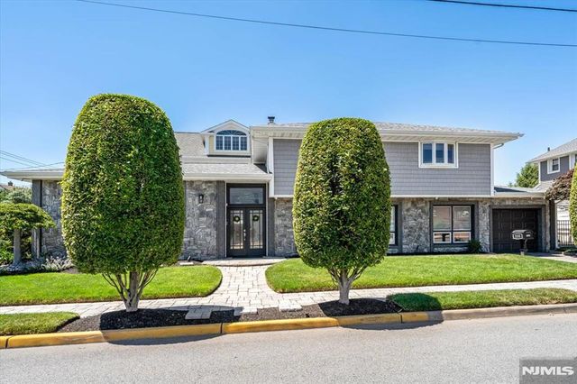 535 Willow Avenue, Lyndhurst, NJ 07071