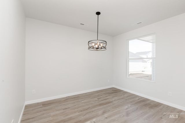 2943 E Mossy Creek Dr, Kuna, ID 83634