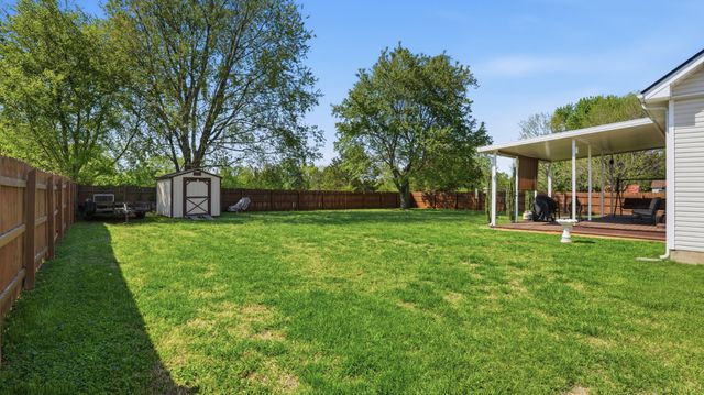 3207 Meadowhill Dr, Murfreesboro, TN 37130