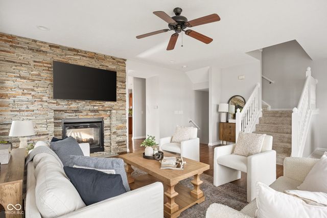 15374 Mystic Rock Drive, Carmel, IN 46033