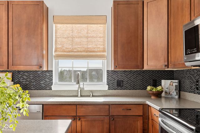 15374 Mystic Rock Drive, Carmel, IN 46033