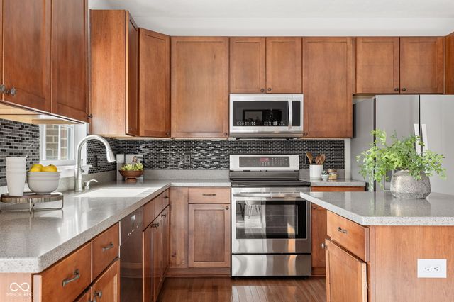 15374 Mystic Rock Drive, Carmel, IN 46033