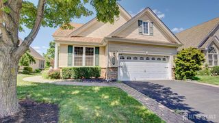 19 Republic Row, Franklin, NJ 08873
