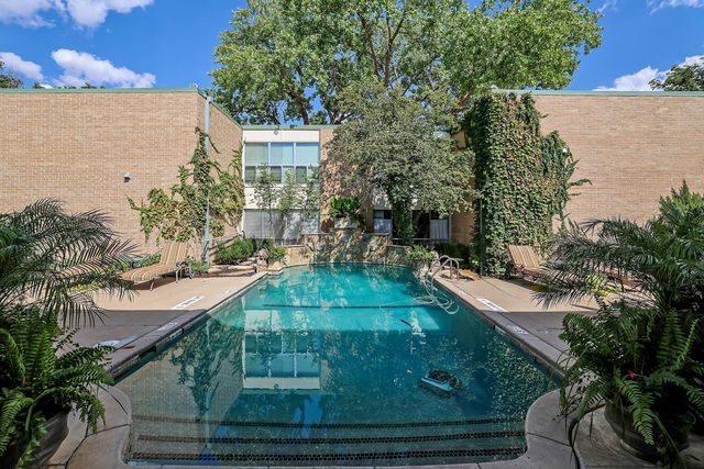 2400 S POLK #106 Street, Amarillo, TX 79109