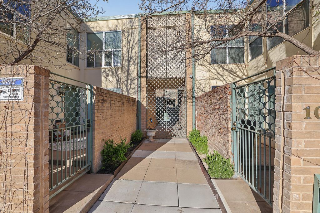 2400 S POLK #106 Street, Amarillo, TX 79109