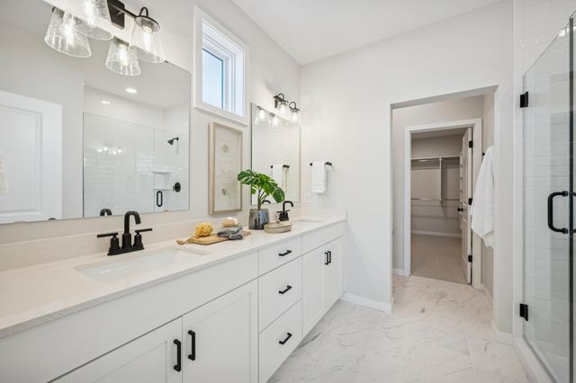 14703 Kingsview Lane N, Dayton, MN 55327