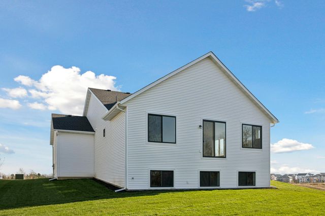 14703 Kingsview Lane N, Dayton, MN 55327