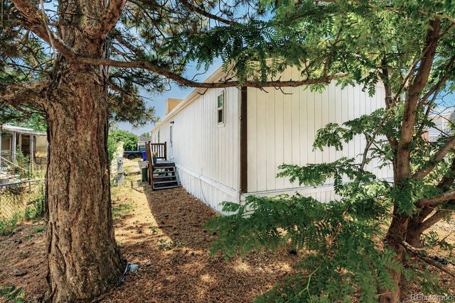 1801 W 92nd Avenue, Federal Heights, CO 80260