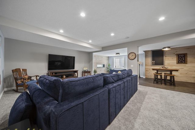 4914 Sheffield Way, Grove City, OH 43123