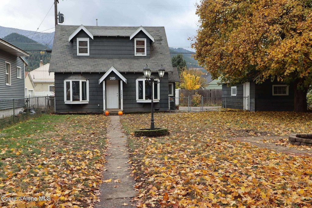 205 Mission Ave, Kellogg, ID 83837