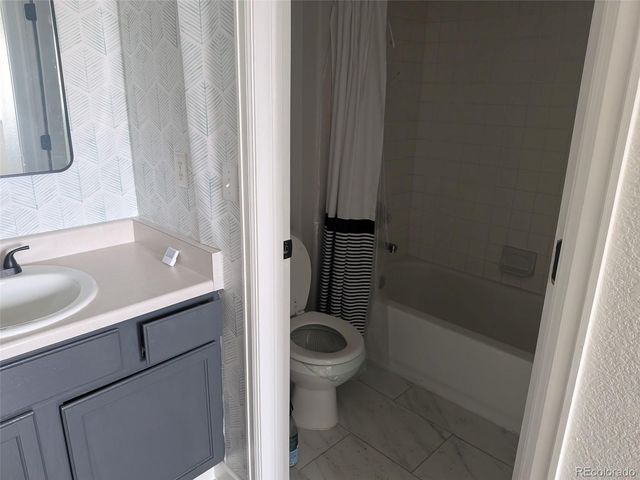 970 S Dawson Way 10, Aurora, CO 80012