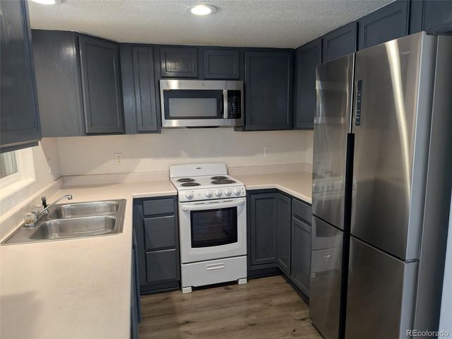 970 S Dawson Way 10, Aurora, CO 80012