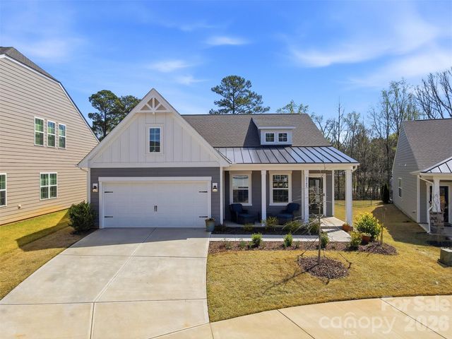 2145 Bowie Stone Court, Fort Mill, SC 29715