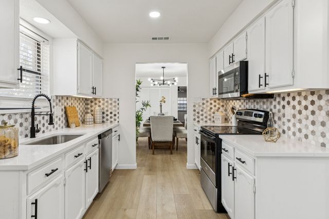 1020 Baxter Drive, Plano, TX 75025