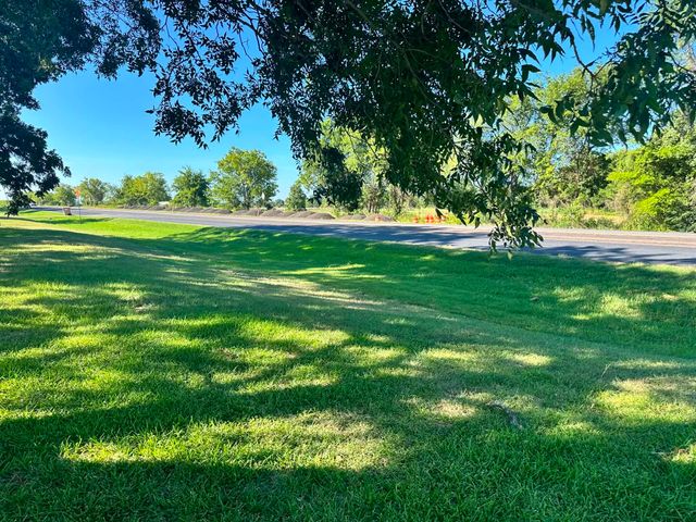 34270 State Highway 64, Wills Point, TX 75169