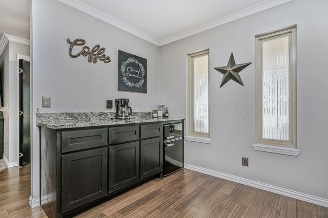 801 Arrah, Friona, TX 79035