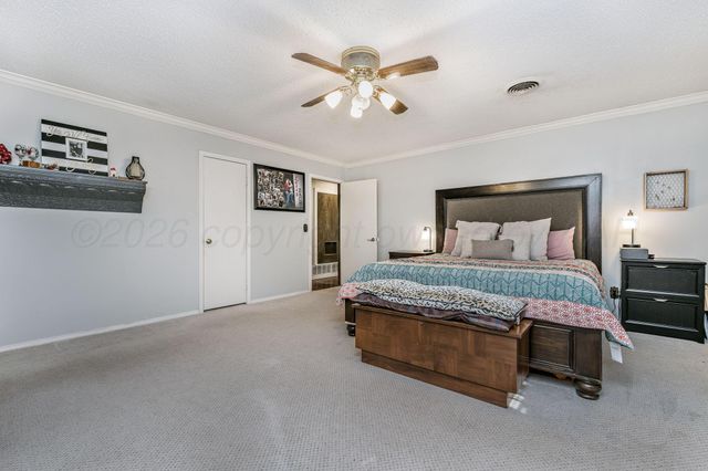 801 Arrah, Friona, TX 79035