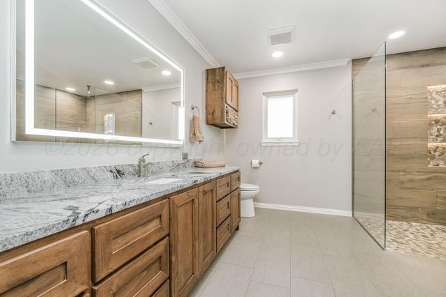 801 Arrah, Friona, TX 79035