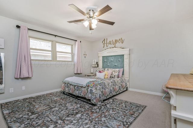 801 Arrah, Friona, TX 79035