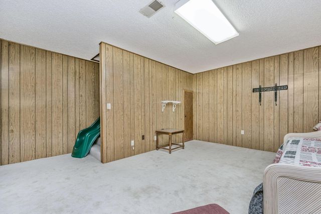 801 Arrah, Friona, TX 79035