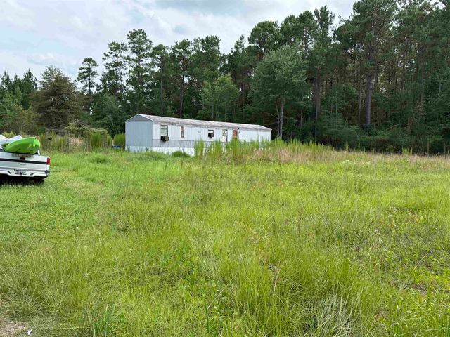 5417 Tweety Ave., Conway, SC 29527