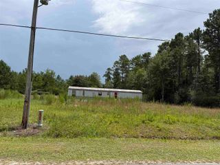 5417 Tweety Ave., Conway, SC 29527