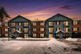 14 Northbrook Dr Unit 1410, Manchester, NH 03102