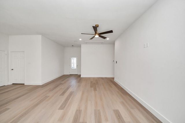 16280 Jeet Street, Conroe, TX 77306