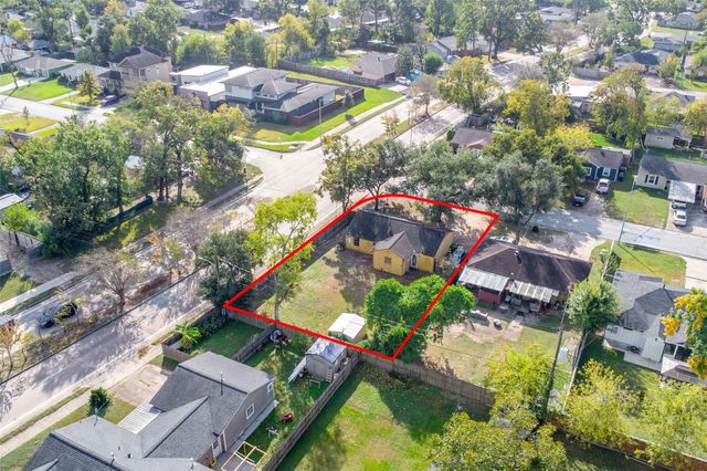 7402 Raton Street, Houston, TX 77055