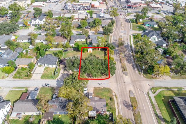 7402 Raton Street, Houston, TX 77055