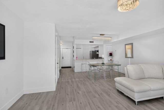 9730 NW 23rd Court 15, Pembroke Pines, FL 33024