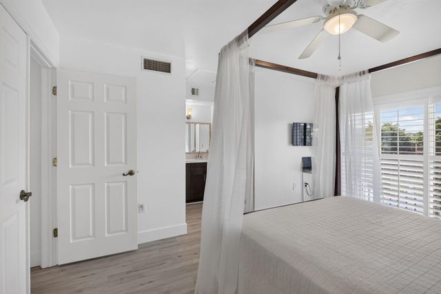 9730 NW 23rd Court 15, Pembroke Pines, FL 33024