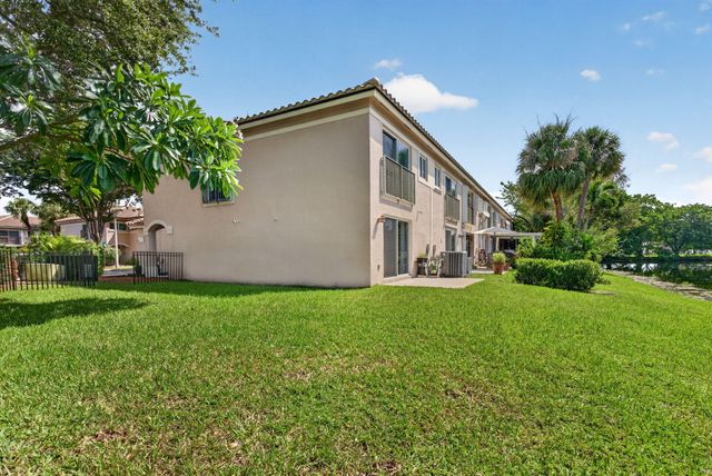 9730 NW 23rd Court 15, Pembroke Pines, FL 33024