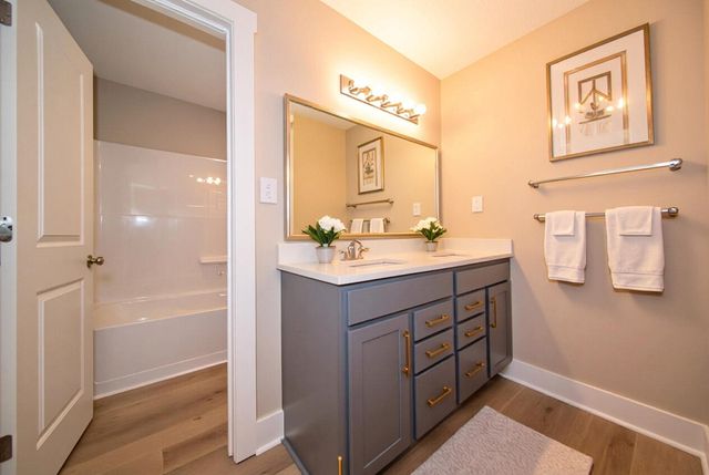 13862 Waterleaf Drive, St. John, IN 46373