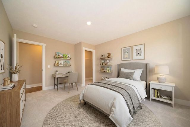 13862 Waterleaf Drive, St. John, IN 46373