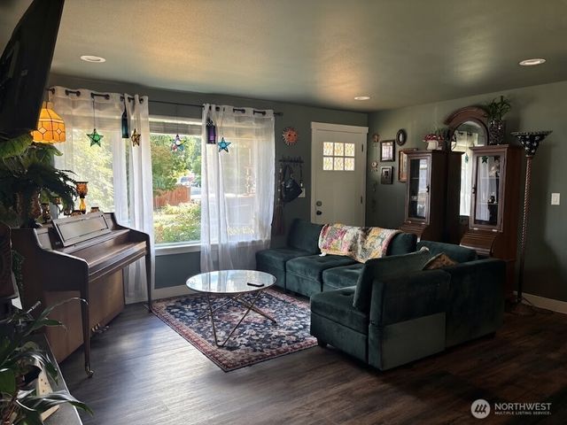 5911 135th Pl NE, Marysville, WA 98271
