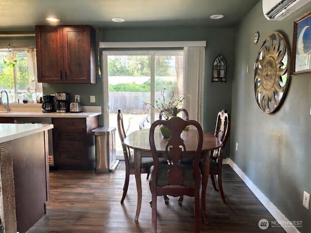 5911 135th Pl NE, Marysville, WA 98271